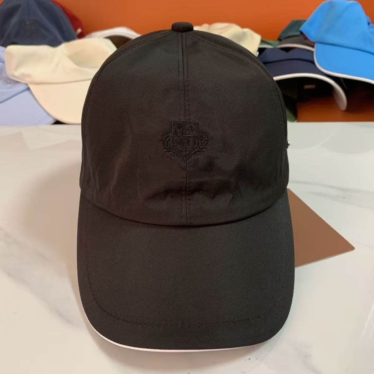 Hochwertige einfarbige Basebal – Baseball Cap Structured Bewertung und Preis